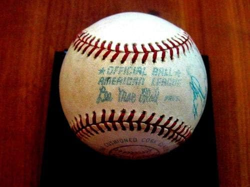 ג'ים שפמנון האנטר ינקי א 'HOF חתום על אוזן אוטומטית לי מקפייל גו בייסבול JSA - משחק MLB השתמש בייסבול