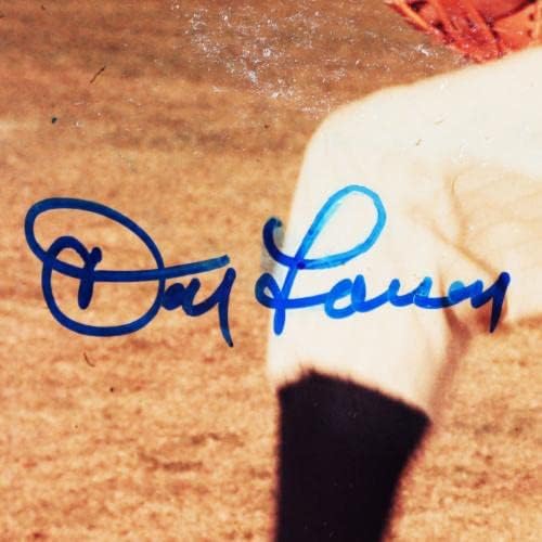 דון לארסן חתום צילום ינקי 8 × 10 - COA JSA - תמונות MLB עם חתימה