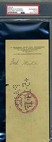 פרד מרקל חתם על חתימת צ ' ק שכר של שיקגו קאבס ב - 1917